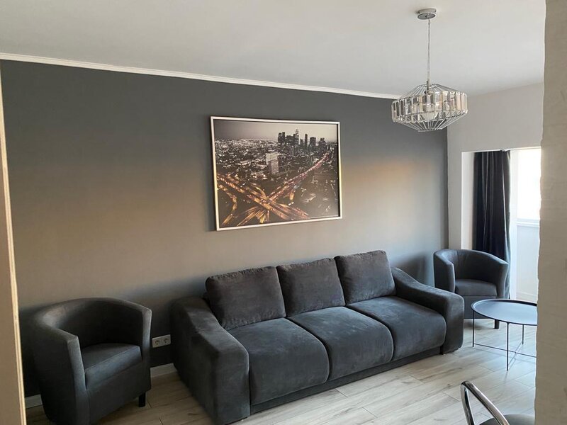 Metrou Lujerului, Studio 41mp, Refacut Total de la Placa, Boiler, AC, Anaf