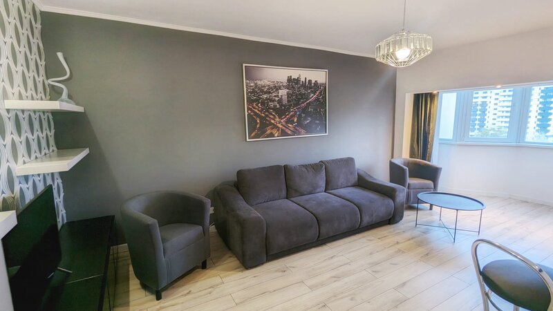 Metrou Lujerului, Studio 41mp, Refacut Total de la Placa, Boiler, AC, Anaf